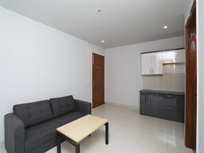 Standard Double Room | Living room - Collection O 37926 Banquet Sector 52 (Gurugram)