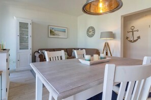 Dining - AHOI Glowe, Germany (Glowe auf Rügen)