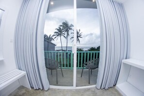 Chambre Double Supérieure | Minibar, coffres-forts dans les chambres, fer et planche à repasser