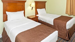 2 bedrooms, in-room safe, iron/ironing board, WiFi