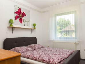 6 bedrooms, WiFi - Sapphire by Interhome (Balatonmariafurdo)
