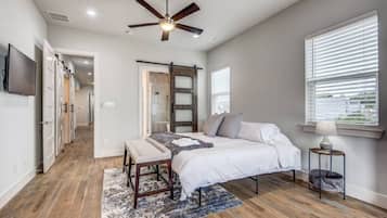 4 dormitorios, escritorio, tabla de planchar con plancha y wifi gratis