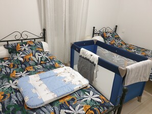 2 bedrooms, iron/ironing board, travel crib, free WiFi