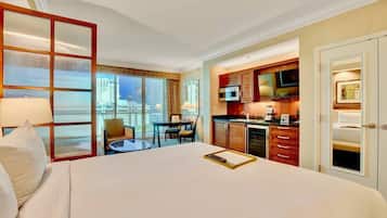 1 bedroom, in-room safe, desk, iron/ironing board