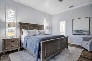 4 Schlafzimmer, Bügeleisen/Bügelbrett, kostenloses WLAN, Bettwäsche