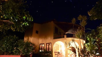 Economy Shared Dormitory | Individually decorated, individually furnished, free WiFi, bed sheets