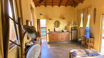 Deluxe Double Room | Individually decorated, individually furnished, free WiFi, bed sheets