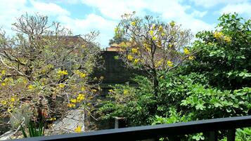 Pemandangan balkon