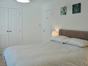 3 間睡房、免費 Wi-Fi、床單