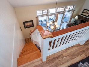 Interior - Oakmont Place-Luxury Townhouse on the 9th green (Flagstaff)