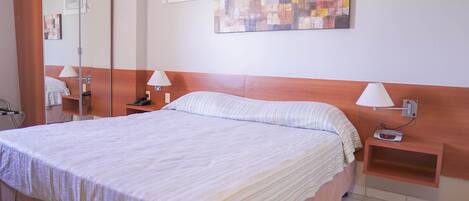 2 bedrooms, in-room safe, free WiFi