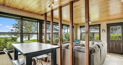 Lakefront! House+Guesthouse+Smoker+Kayaks+Firepit