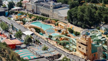Indoor pool, outdoor pool