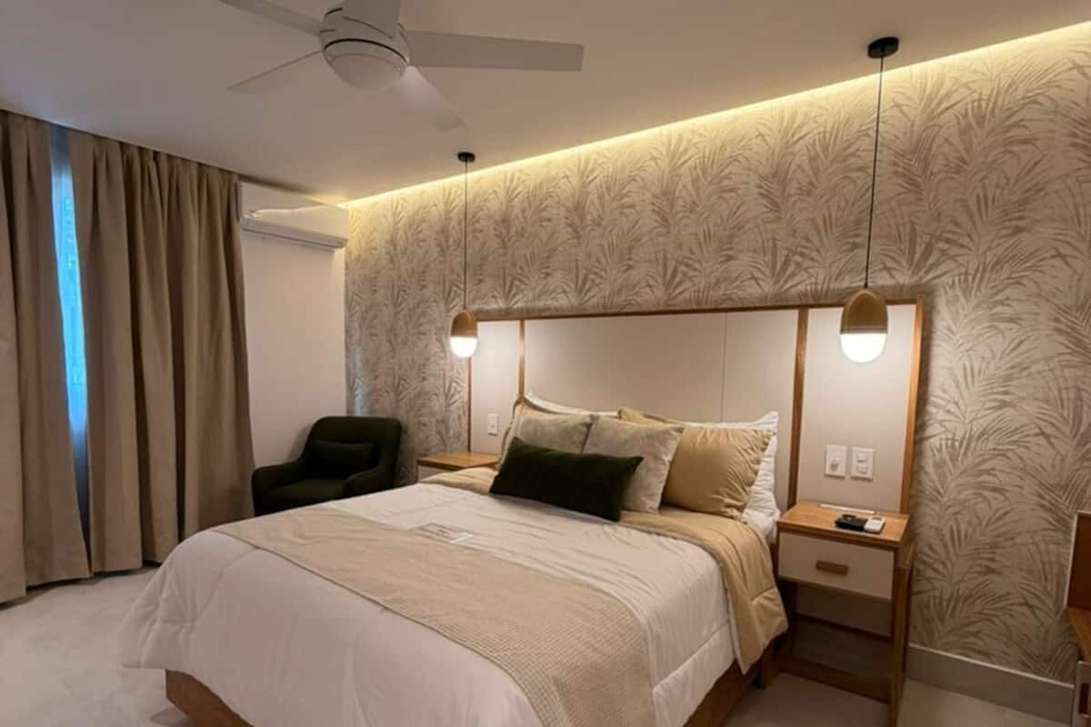 Deluxe Single Room