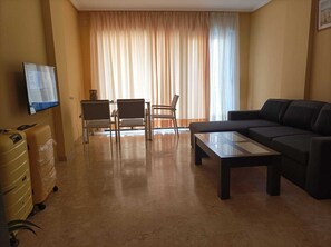 Smart TV, DVD player