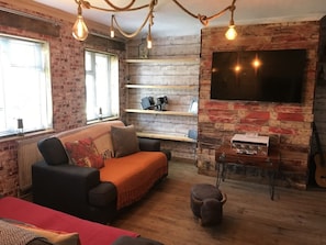 Maison Familiale, salle de bains privée, vue parc | Bar lounge