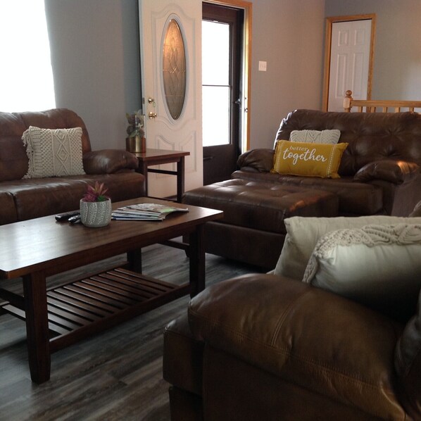 Flachbildfernseher, DVD-Player