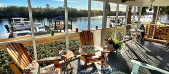 Retraite côtière de Beaufort sur la voie navigable intra-côtière