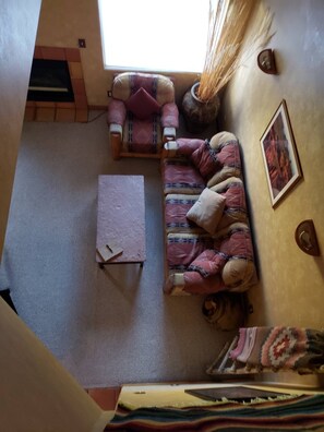 Téléviseur connecté, foyer, lecteur de DVD