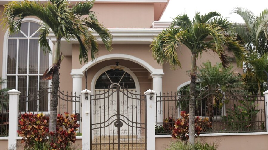 Deluxe Property in Cariari