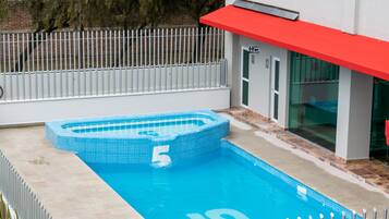 Outdoor pool, sun loungers