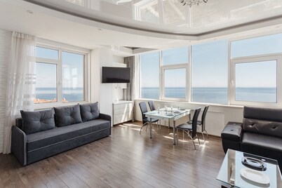 Odessa Luxury Apartments Arcadia