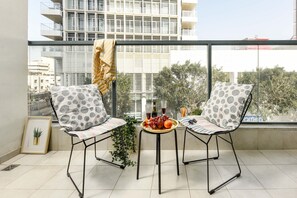 아파트, 침실 2개, 발코니 | 발코니