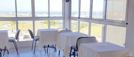 Desayuno continental incluido todos los días