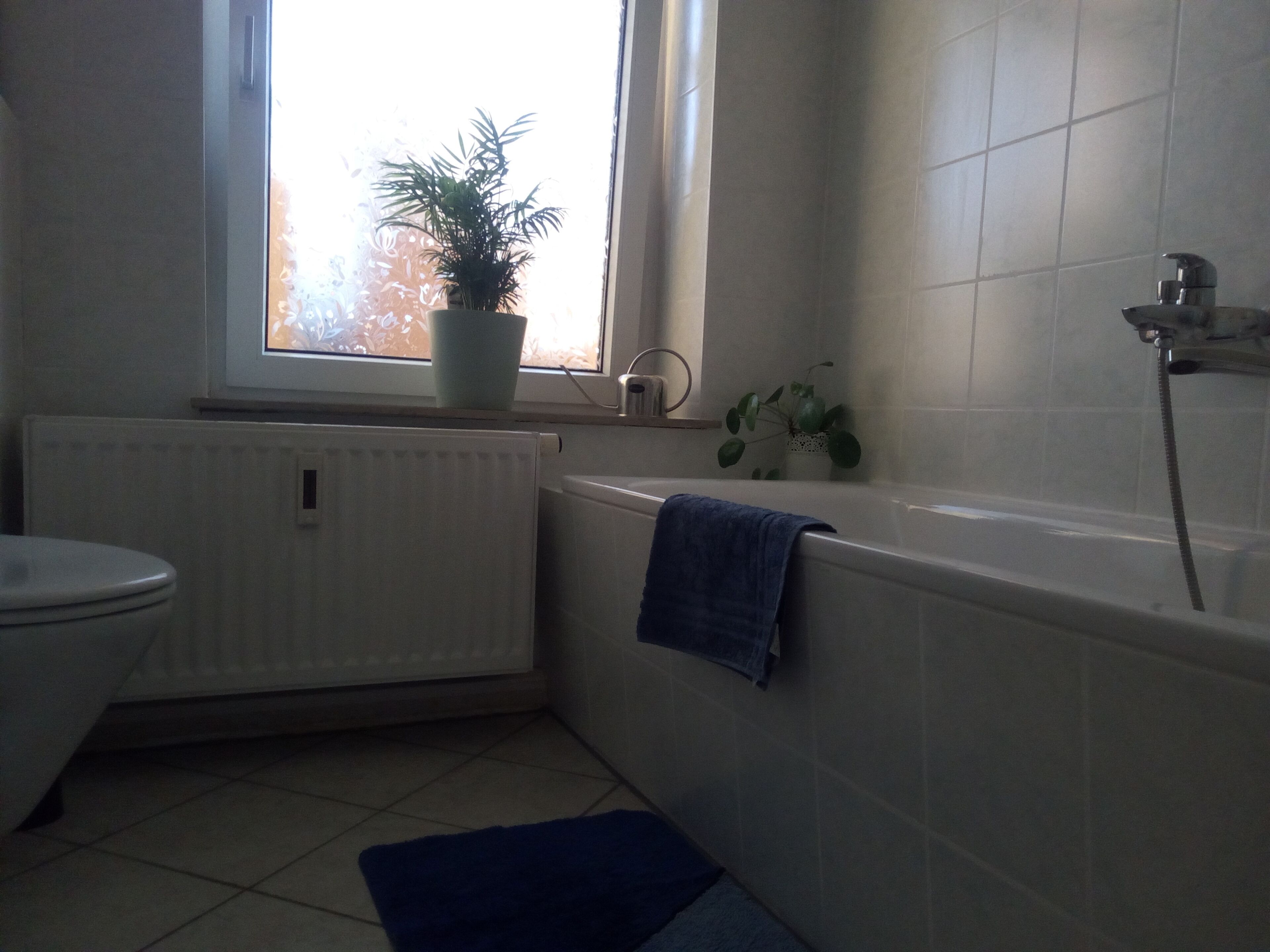 Apartment, 3 Bedrooms, Kitchen (Arthur) | Bathroom amenities | Combined shower/bathtub, free toiletries, hair dryer, slippers