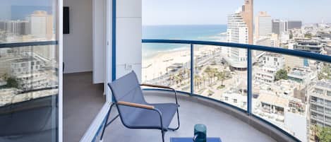 Appartement, balcon, en front de mer | Intérieur