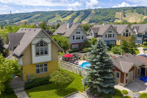 Blue View Chalets