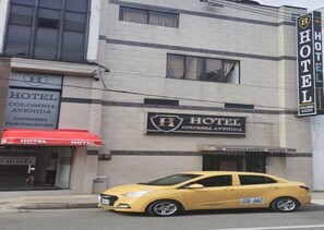 Exterior - Hotel Colombia Avenida (Medellín)