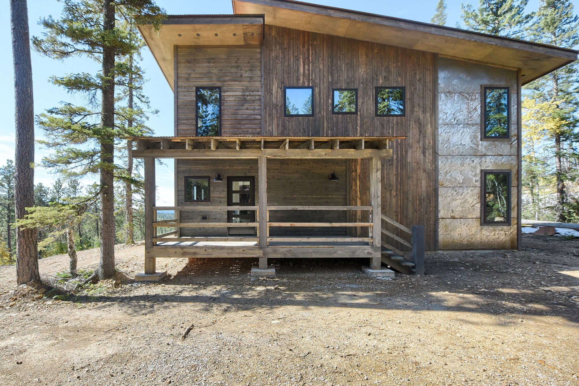 Very Unique, Incredible New Cabin With Amazing Black Hills View and Hot Tub!