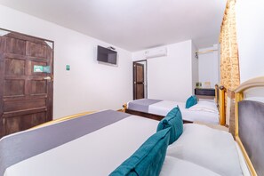 Triple Room - Ayenda 1305 Retro (Barranquilla)