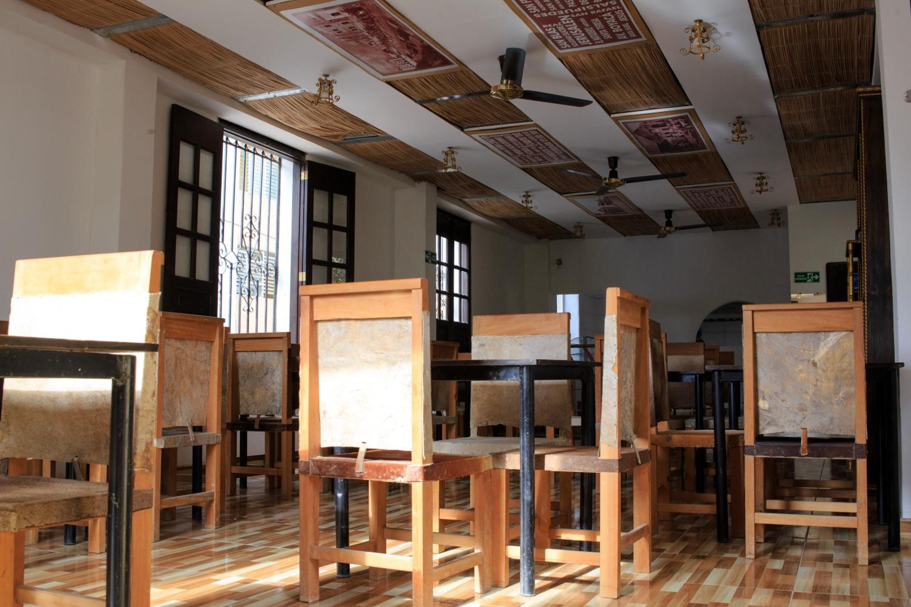 Foto - Ayenda 1305 Retro