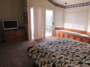 3 bedrooms, free WiFi, bed sheets