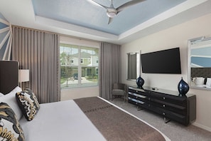 8 bedrooms, desk, iron/ironing board, travel cot
