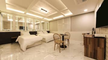 Twin Room | Free WiFi, bed sheets