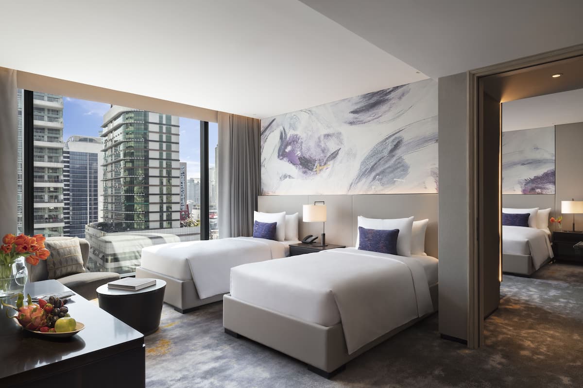 Family Room | Egyptian cotton sheets, premium bedding, in-room safe, desk