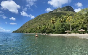 Beach nearby, beach towels - SWEET BREEZES ST LUCIA (DELCER)