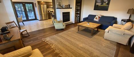 Smart TV, fireplace, books