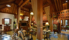 Deluxe Villa, 2 Bedrooms | Living room - Ubud Syailendra Villas (Tegallalang)