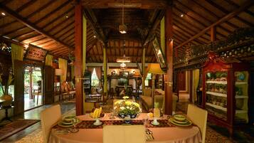 Luxury Villa, 2 Bedrooms | Living room | Flat-screen TV, DVD player