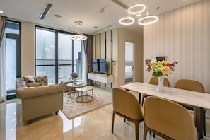 Living area - Ruby Serviced Apartment (Ho Chi Minh City)