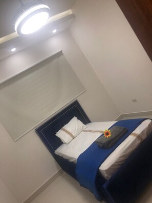 Hochwertige Bettwaren, Betten mit Memory-Foam-Matratzen