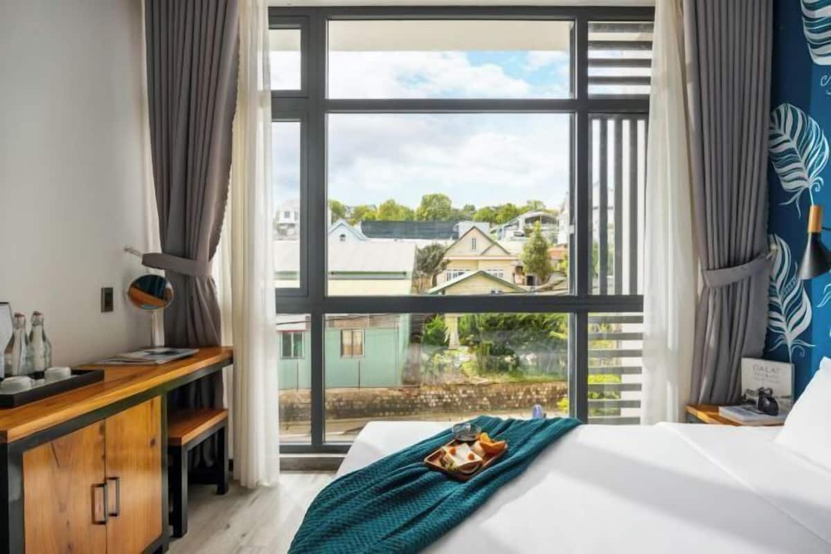 Premium bedding, individually furnished, desk, blackout drapes