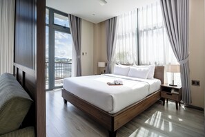 Junior Double Room | Premium bedding, individually furnished, desk, blackout curtains - Canary Dalat Hotel (Da Lat)