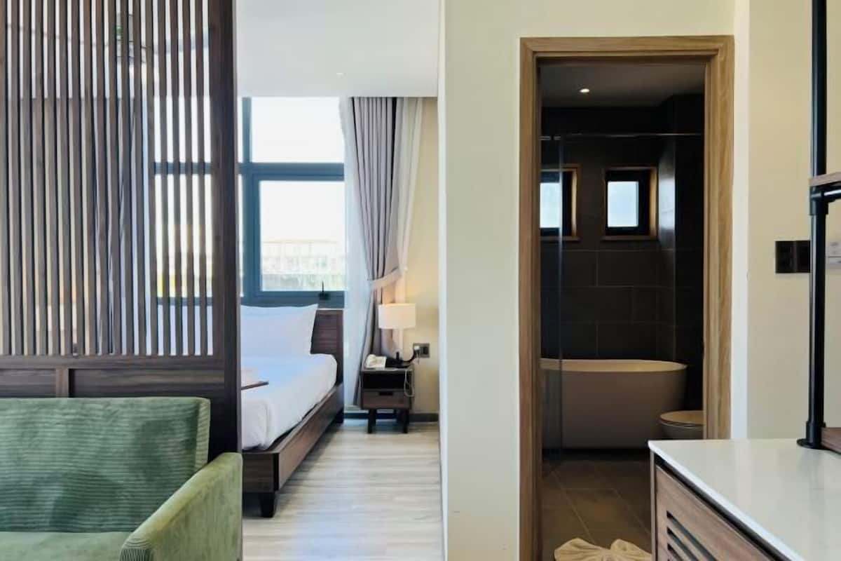 Premium bedding, individually furnished, desk, blackout drapes