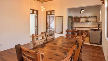 Comfort Apartment, Courtyard View | Private kitchen | Fridge, oven, cookware/dishes/utensils