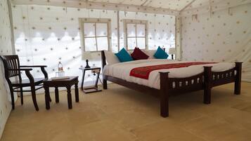 Luxury Tent | Living area